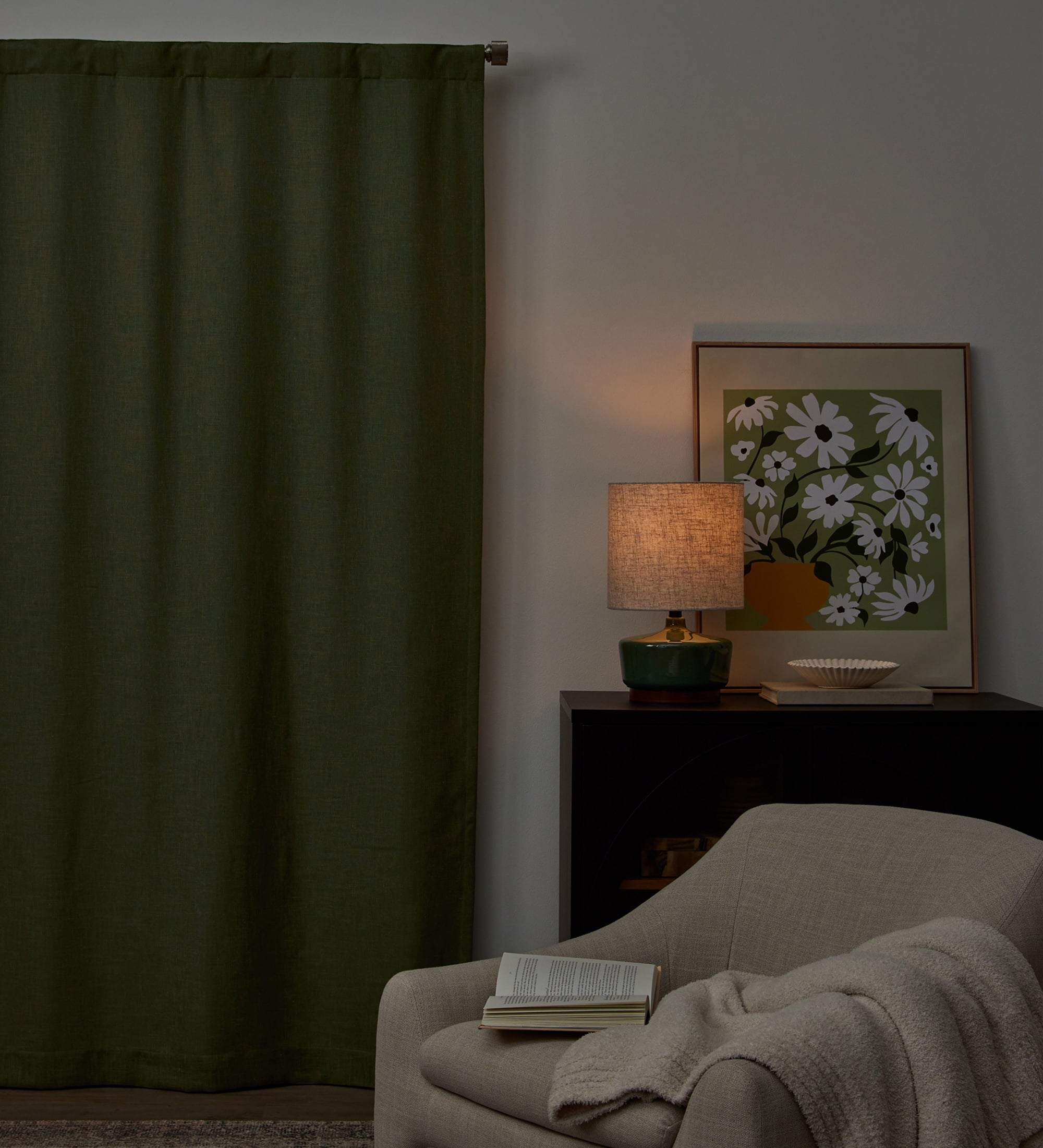 Better Homes & Gardens 100% Blackout Linen Blend Single Curtain, 50x84, Dark Cilantro